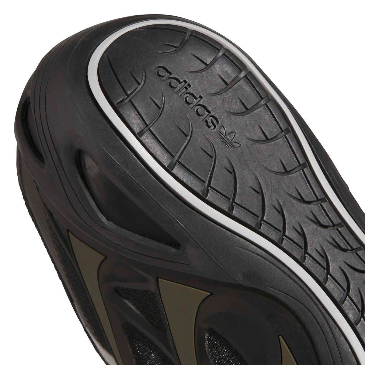 '+ Bad Bunny + Mercedes-AMG Petronas F1 Adiracer GT 'Branch Sand'